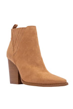 Load image into Gallery viewer, Slay Pointed Toe Boot - Butterscotch