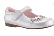 Load image into Gallery viewer, Daisy - White Shimmer