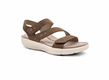 Load image into Gallery viewer, Savannah Platform - Taupe