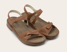 Load image into Gallery viewer, Evora - Latte Brown Leather