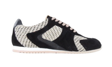 Load image into Gallery viewer, Horizon - Black w/ Raffia