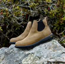 Load image into Gallery viewer, Women's Tramline Chelsea 917 Major Brown GTX