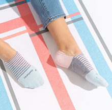 Load image into Gallery viewer, Women's Ultra Light Invisible