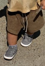 Load image into Gallery viewer, Soft Sole Stylish Steve - Grey