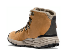 Load image into Gallery viewer, Women's Mountain 600-Rich Brown