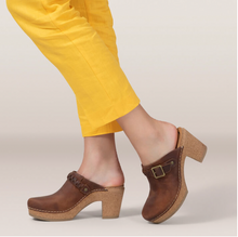 Load image into Gallery viewer, Cory Clog-Brown