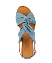 Load image into Gallery viewer, Madeleine