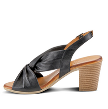 Load image into Gallery viewer, Madeleine