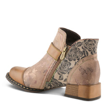 Load image into Gallery viewer, L&#39;artiste Sipperb - Beige Multi
