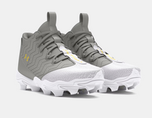 Load image into Gallery viewer, Boys&#39; UA Harper 9 RM Jr. Cleat- Baseball Gray
