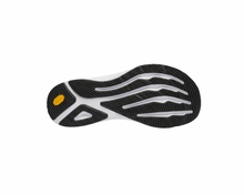 Load image into Gallery viewer, Women's Torin 9 - Black/White
