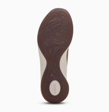 Load image into Gallery viewer, Serena Lace Up - Taupe
