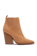 Load image into Gallery viewer, Slay Pointed Toe Boot - Butterscotch
